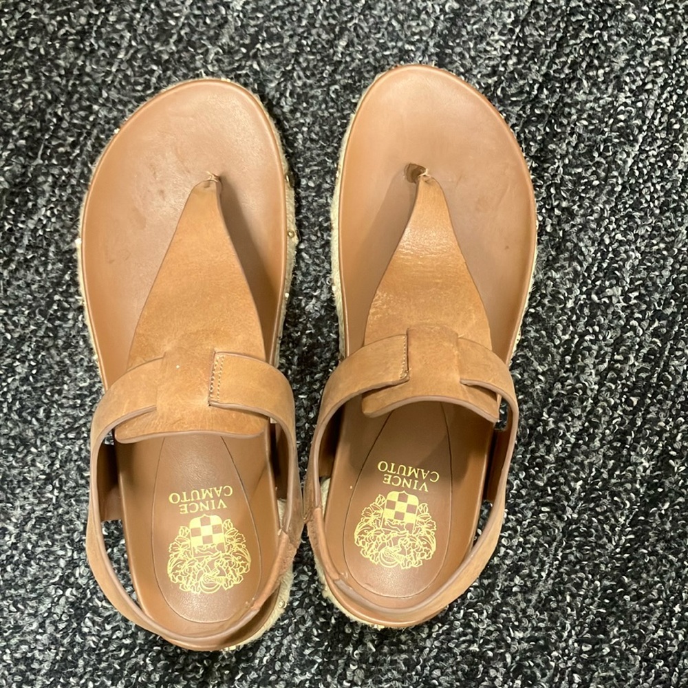 Like new sandals